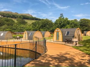 Lakeside Pods - pets welcome
