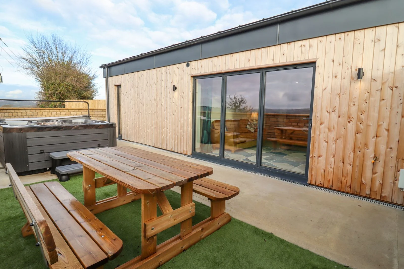 Property image 2 for SC1167795