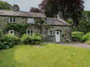 Glandwr Cottage