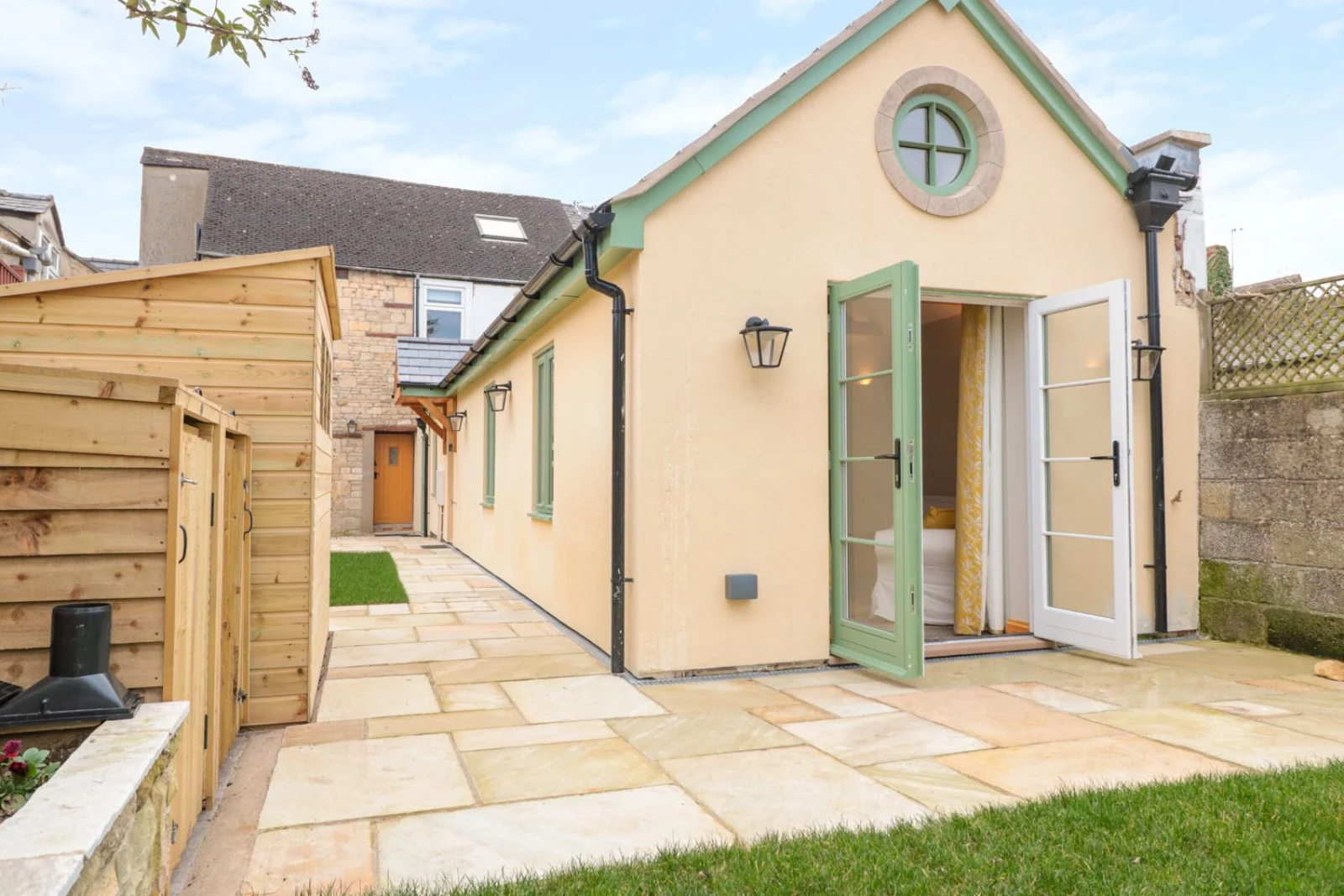 Property image 2 for SC1183136