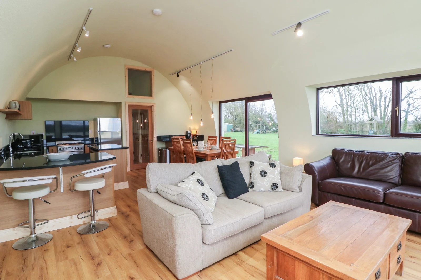 Property image 2 for SC1184030