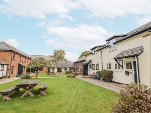 Rushmoor Cottage