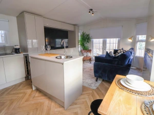 Property image 9 for SC1190806