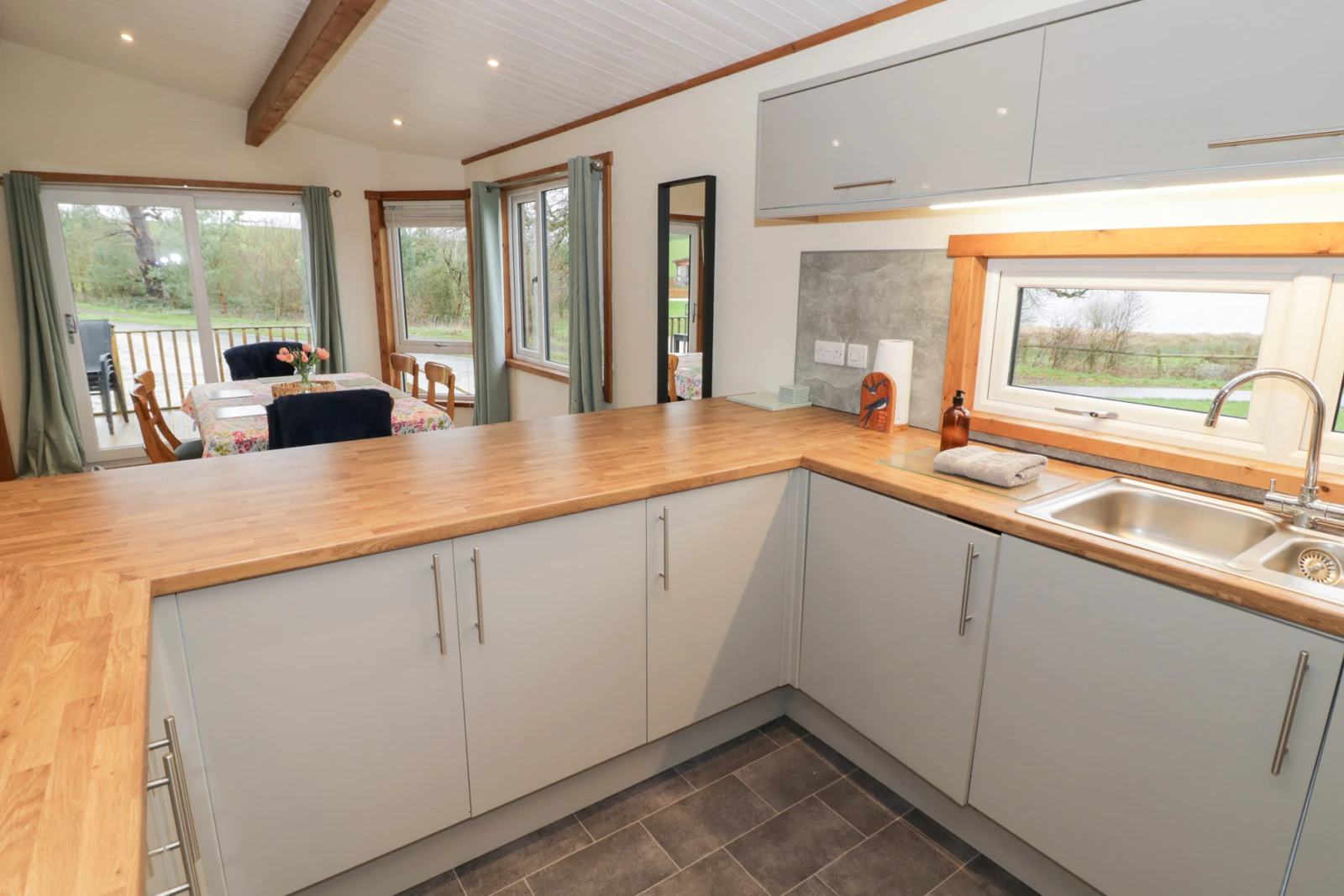 Property image 6 for SC1193572