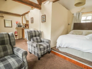Mews Cottage 5