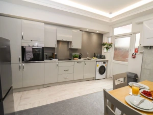 Property image 6 for SC1200038