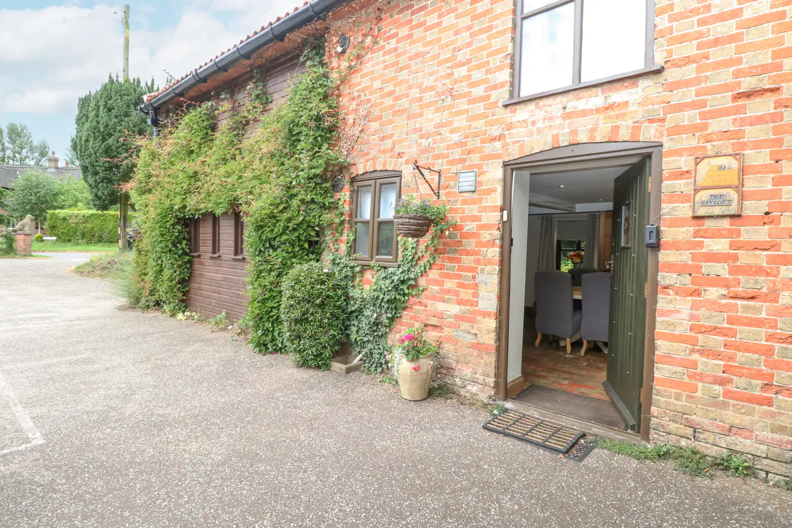 Property image 3 for SC26163