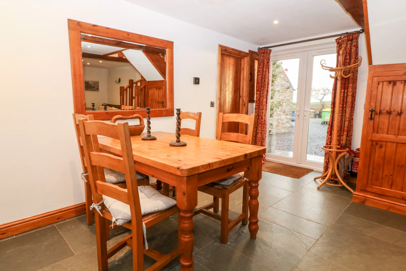 Property image 9 for SC27053