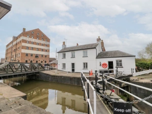 The Lock House