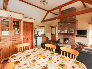 Property image 8 for SC3694