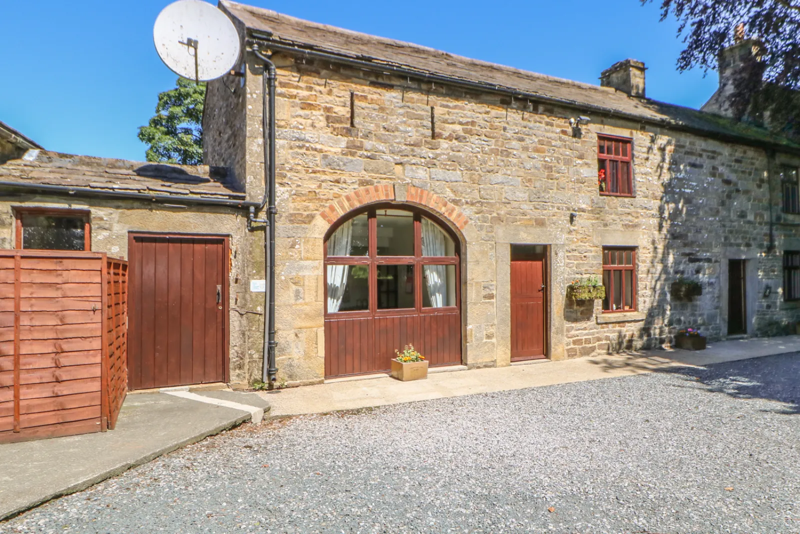 Property image 2 for SC558