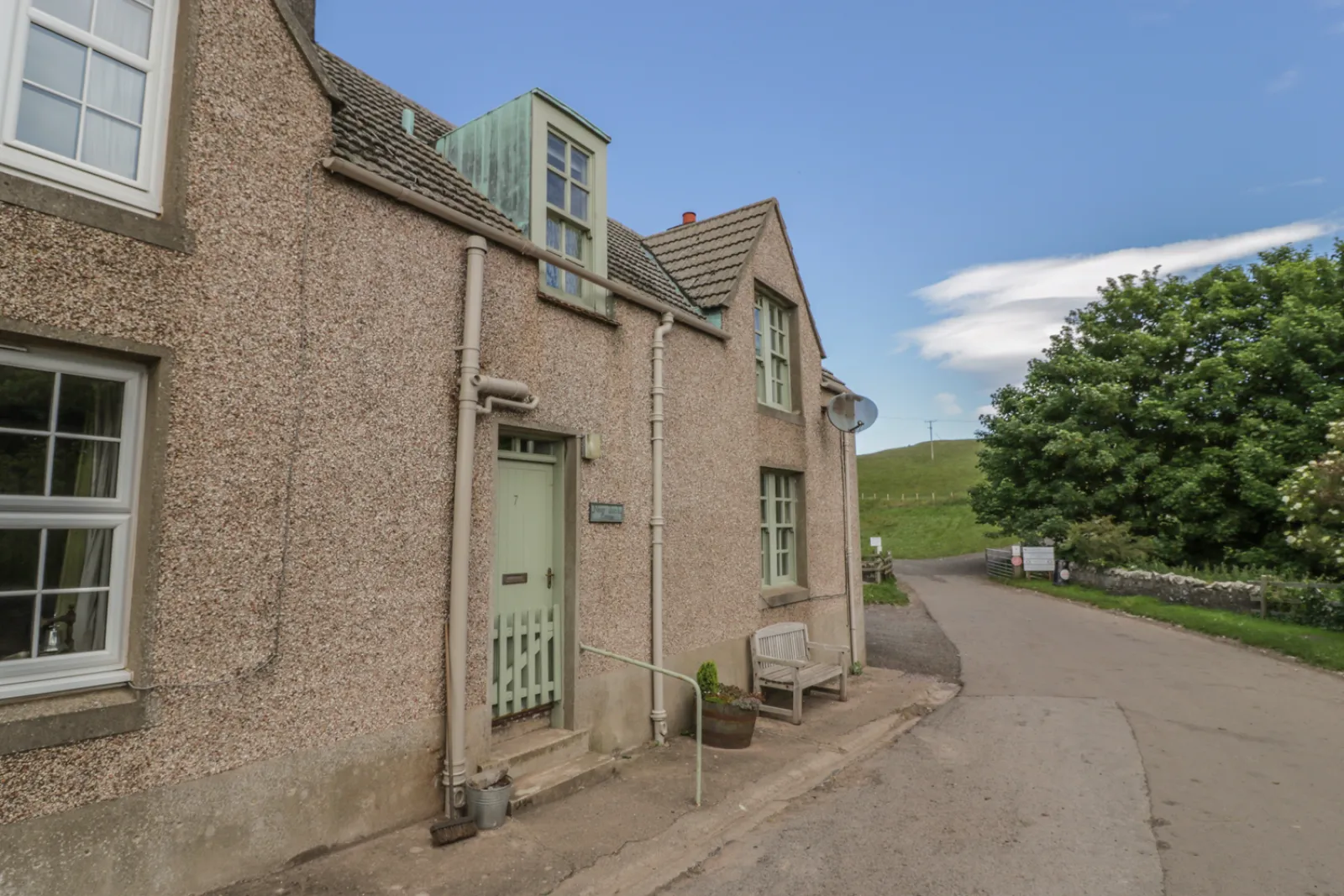 Property image 2 for SC801