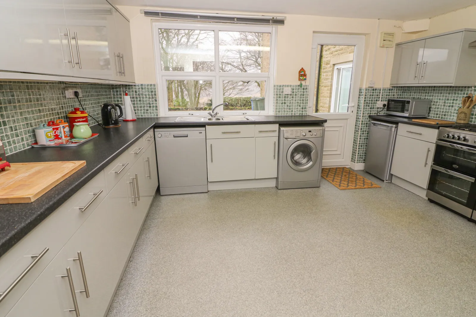 Property image 8 for SC803