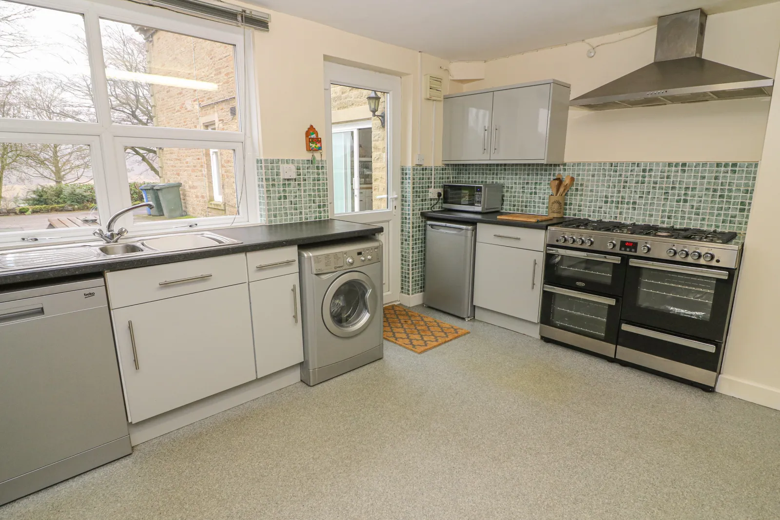 Property image 9 for SC803