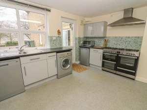 Property image 9 for SC803