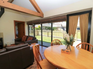 Property image 4 for SC905896