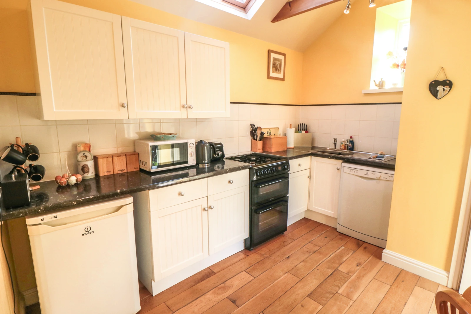 Property image 9 for SC911836