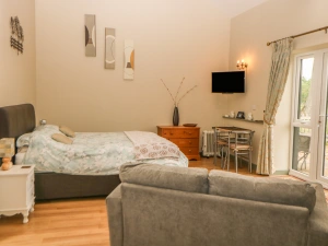 Property image 8 for SC913977