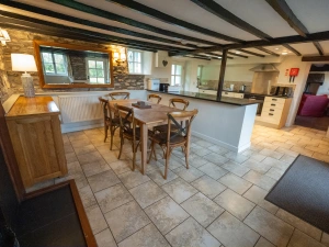 Property image 9 for SC914075