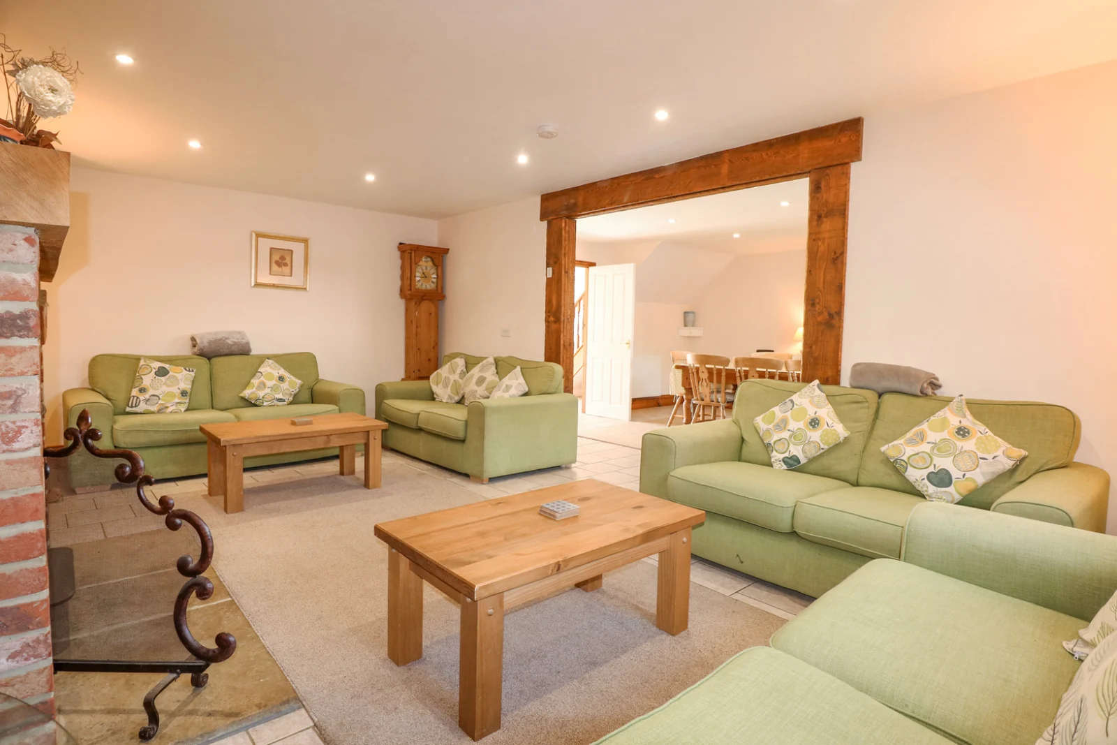 Property image 3 for SC914136