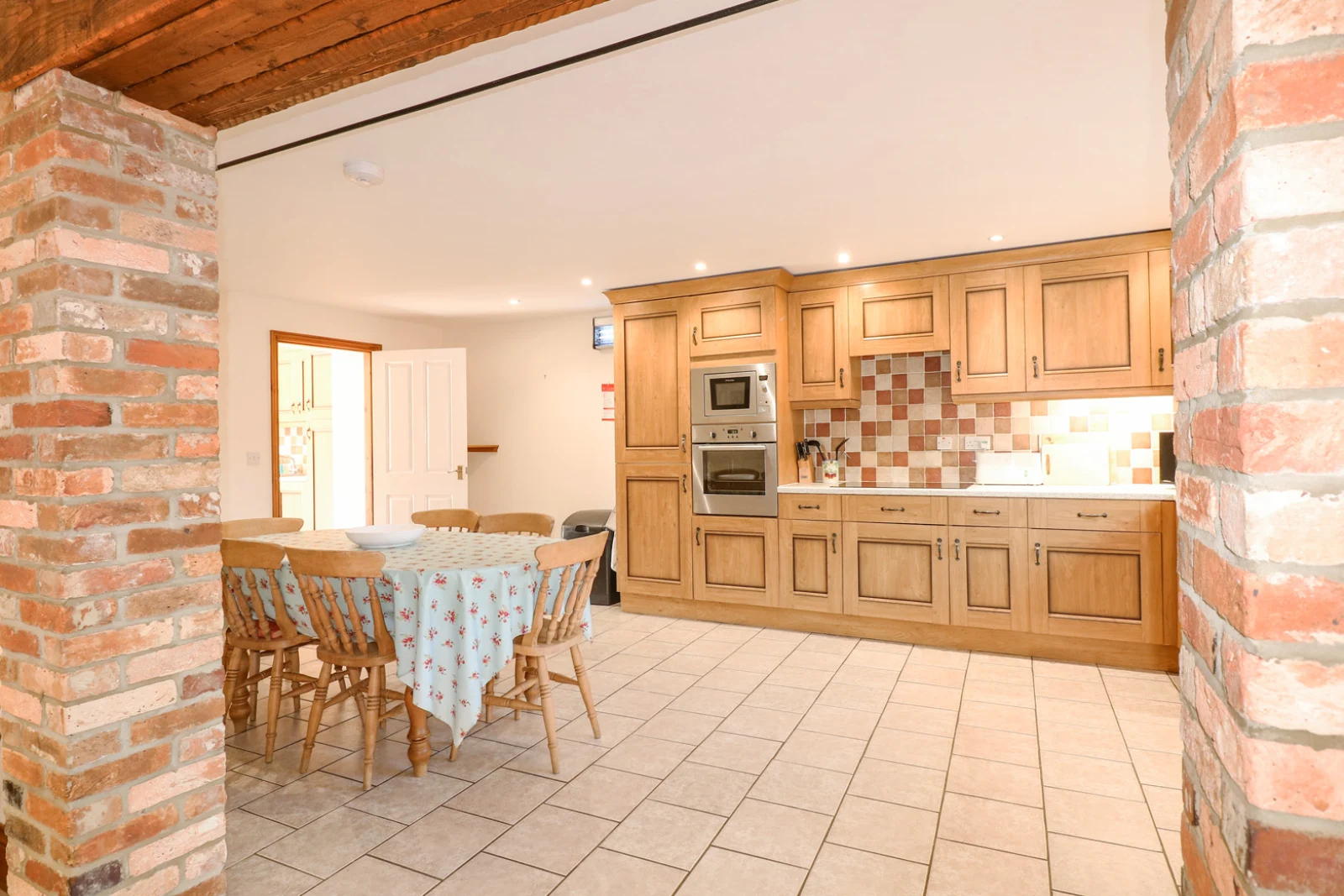 Property image 9 for SC914136