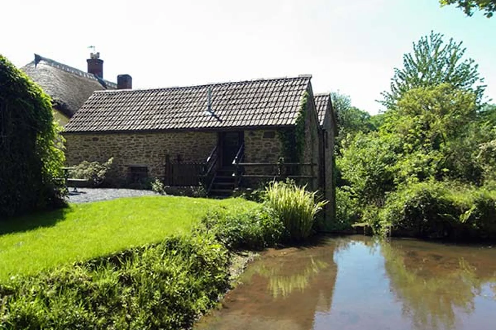 Property image 2 for SC915850