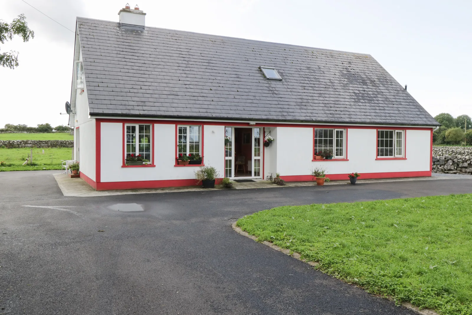 Property image 2 for SC915939