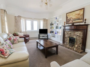 Property image 3 for SC920172