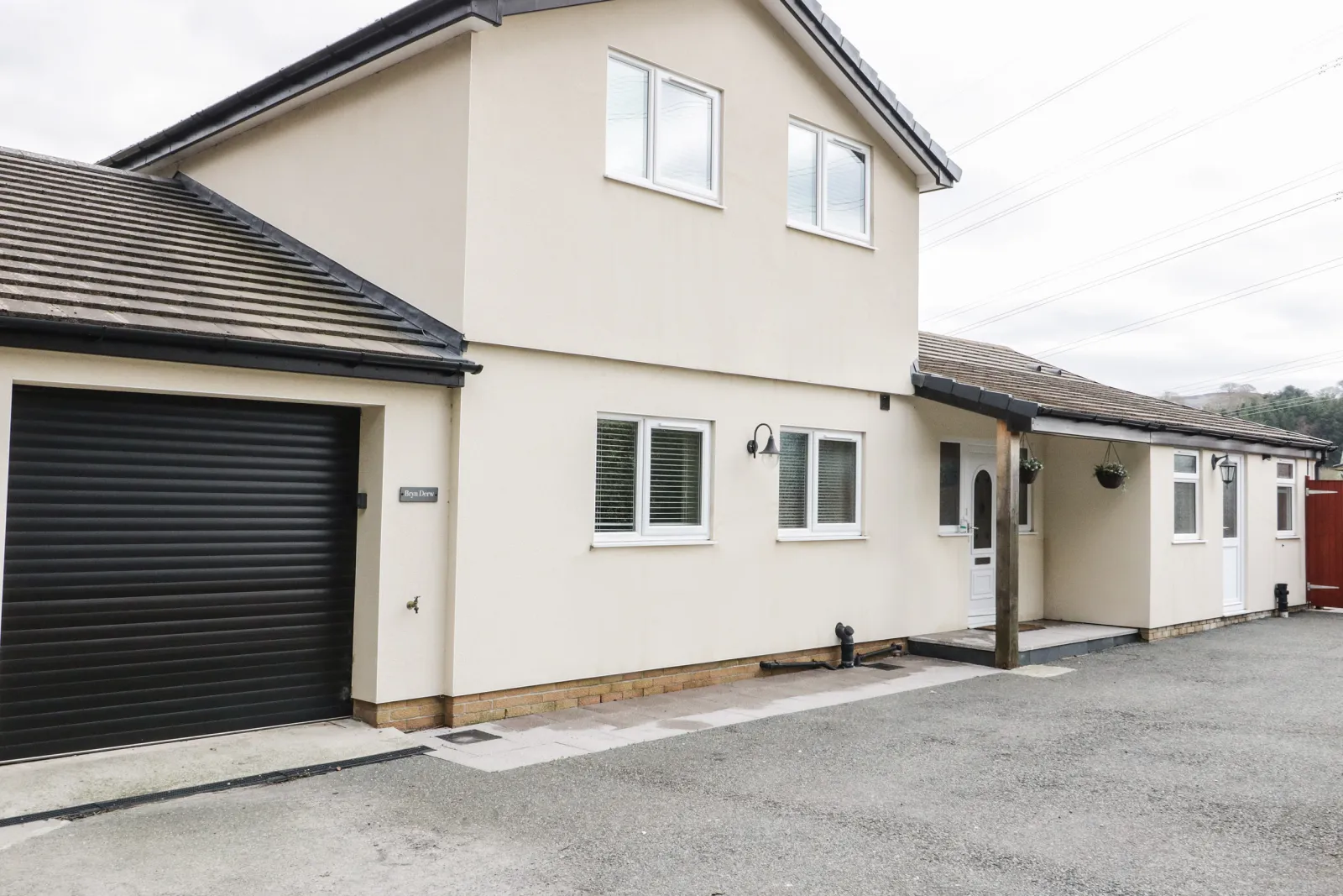 Property image 2 for SC920258