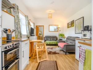 Property image 8 for SC921012
