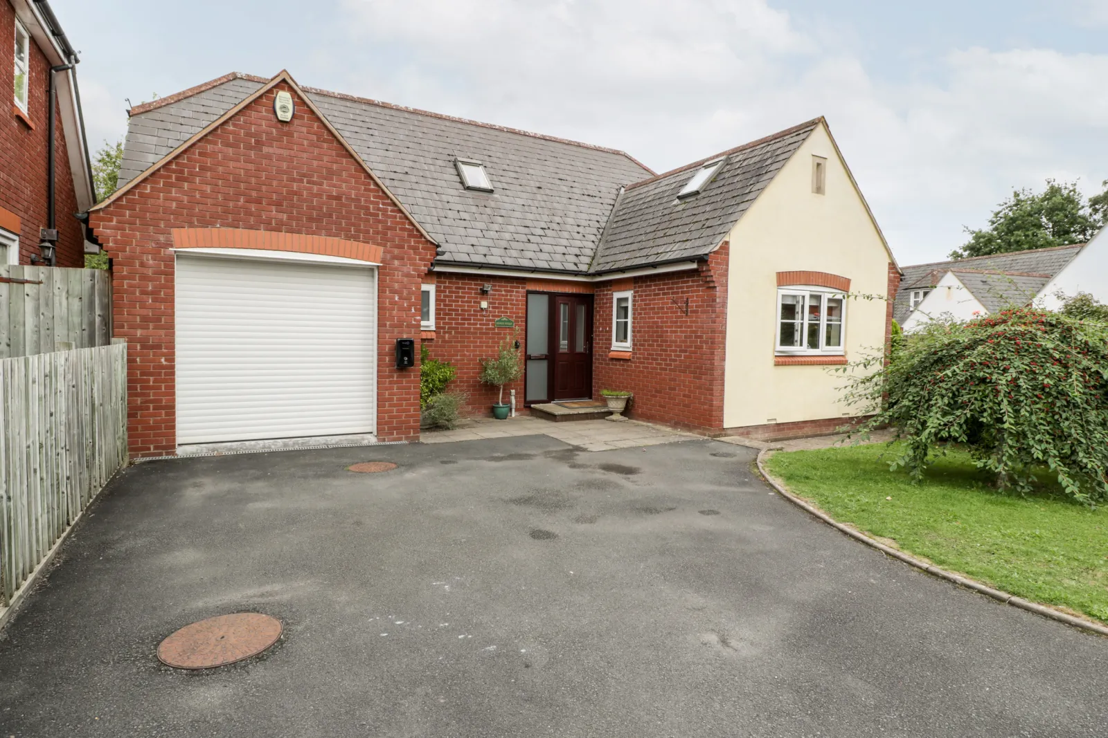 Property image 2 for SC921214