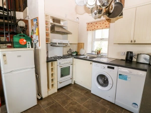 Property image 8 for SC921646