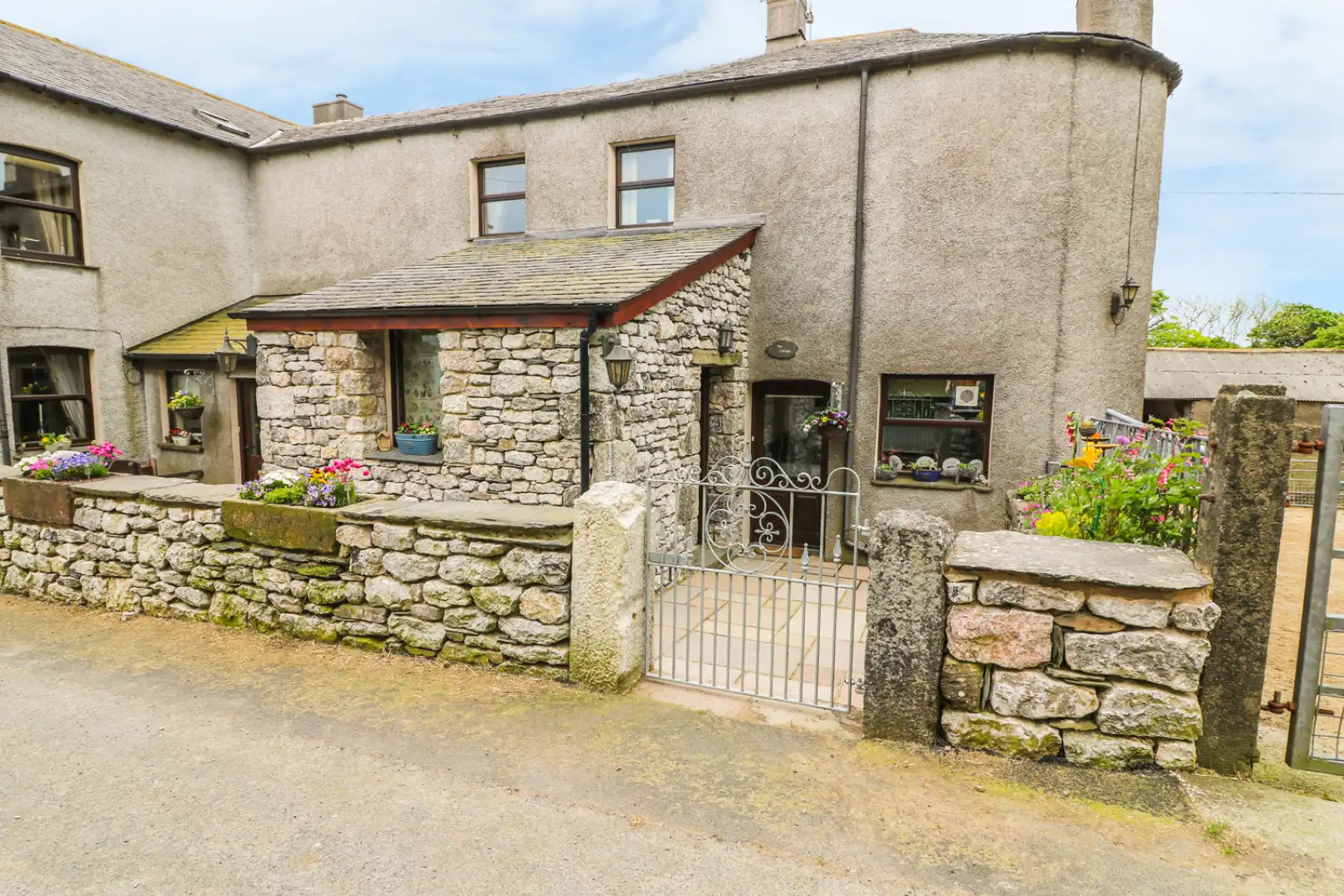 Property image 1 for SC921656