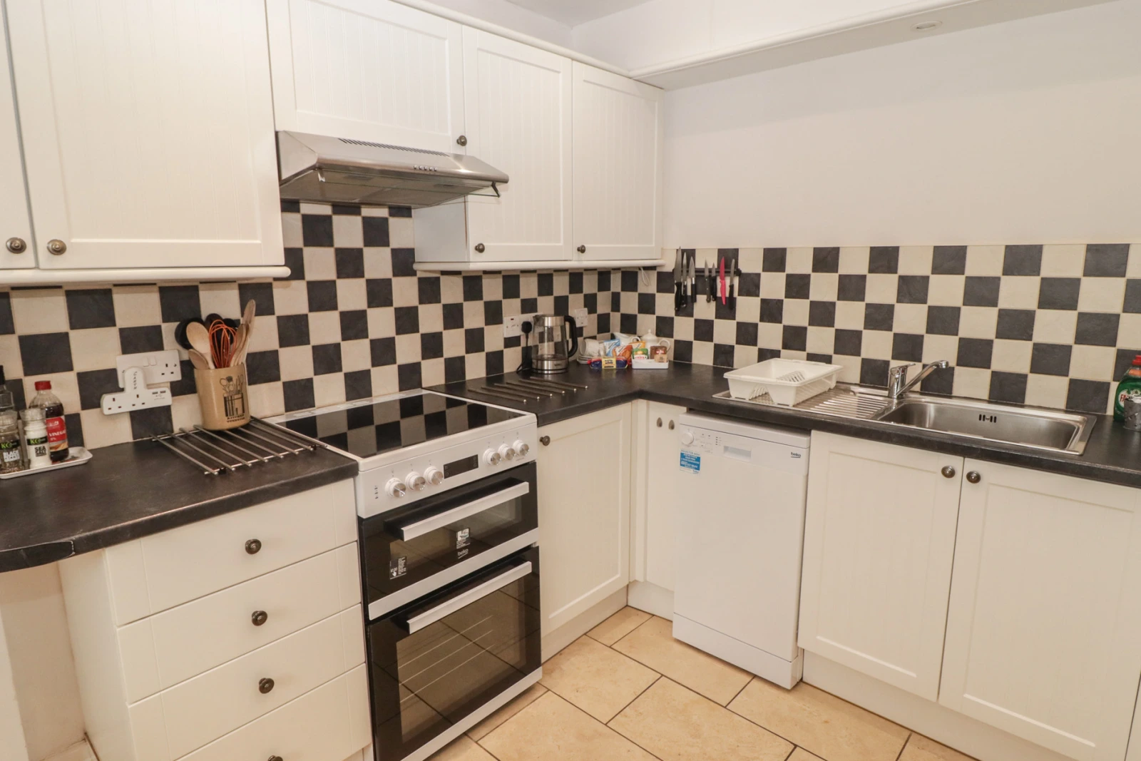 Property image 9 for SC921780