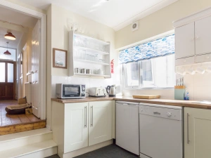 Property image 9 for SC921798