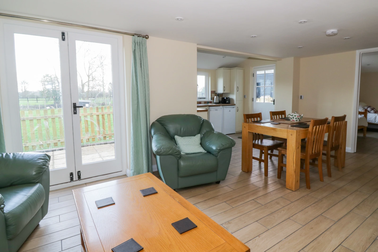 Property image 4 for SC921968