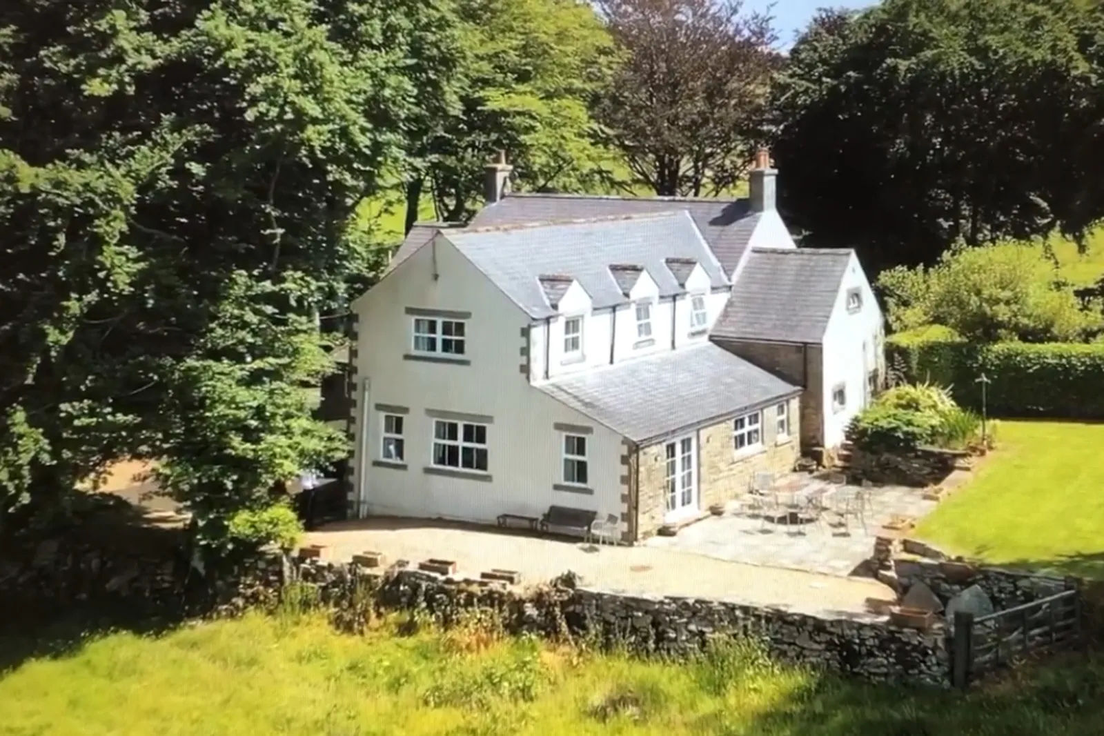 Property image 1 for SC922121