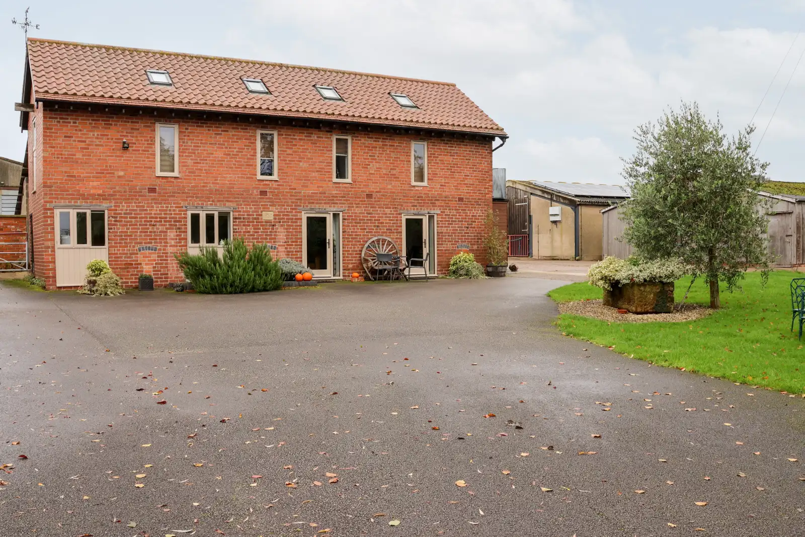 Property image 2 for SC925804