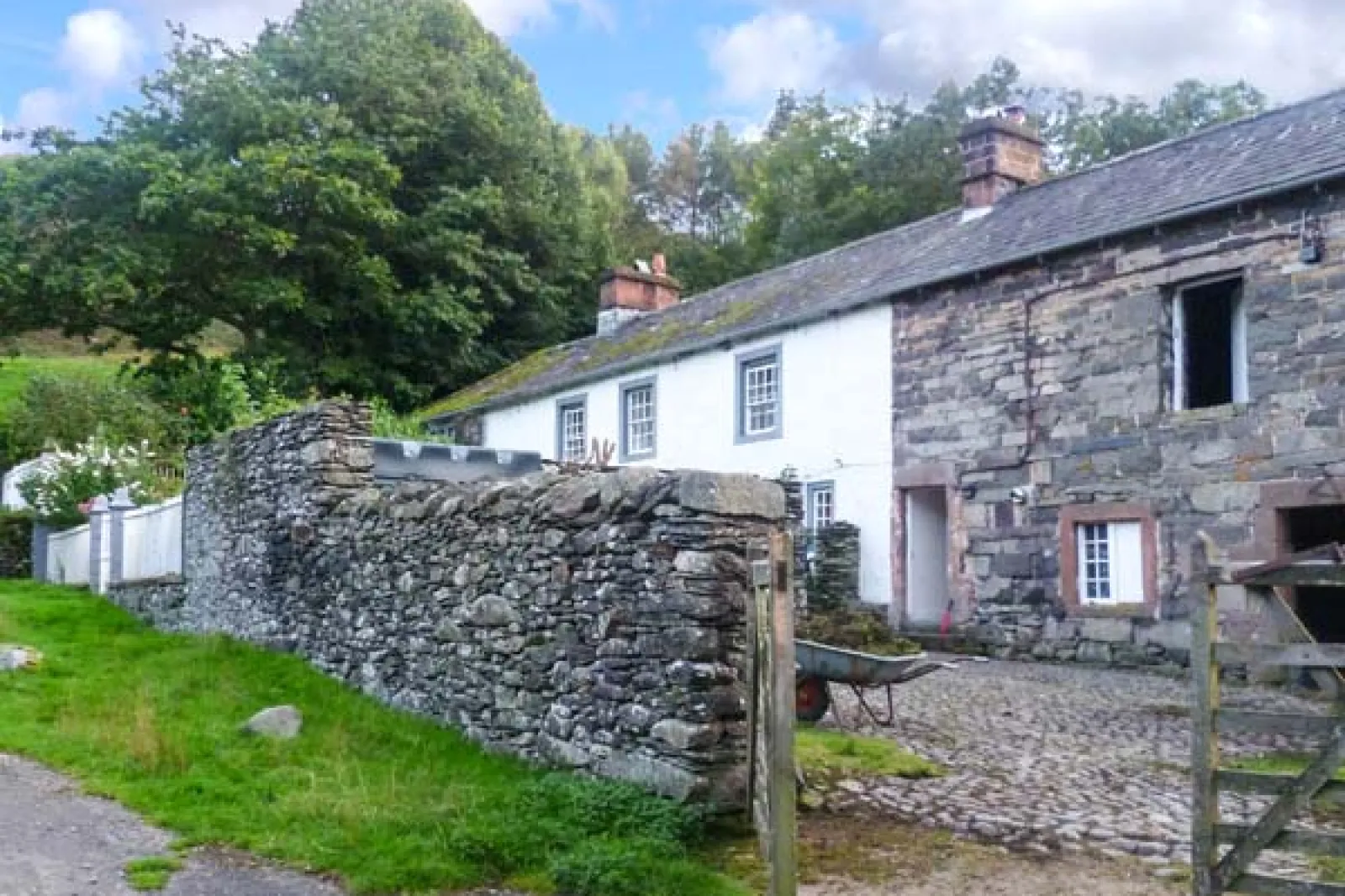 Property image 2 for SC926852