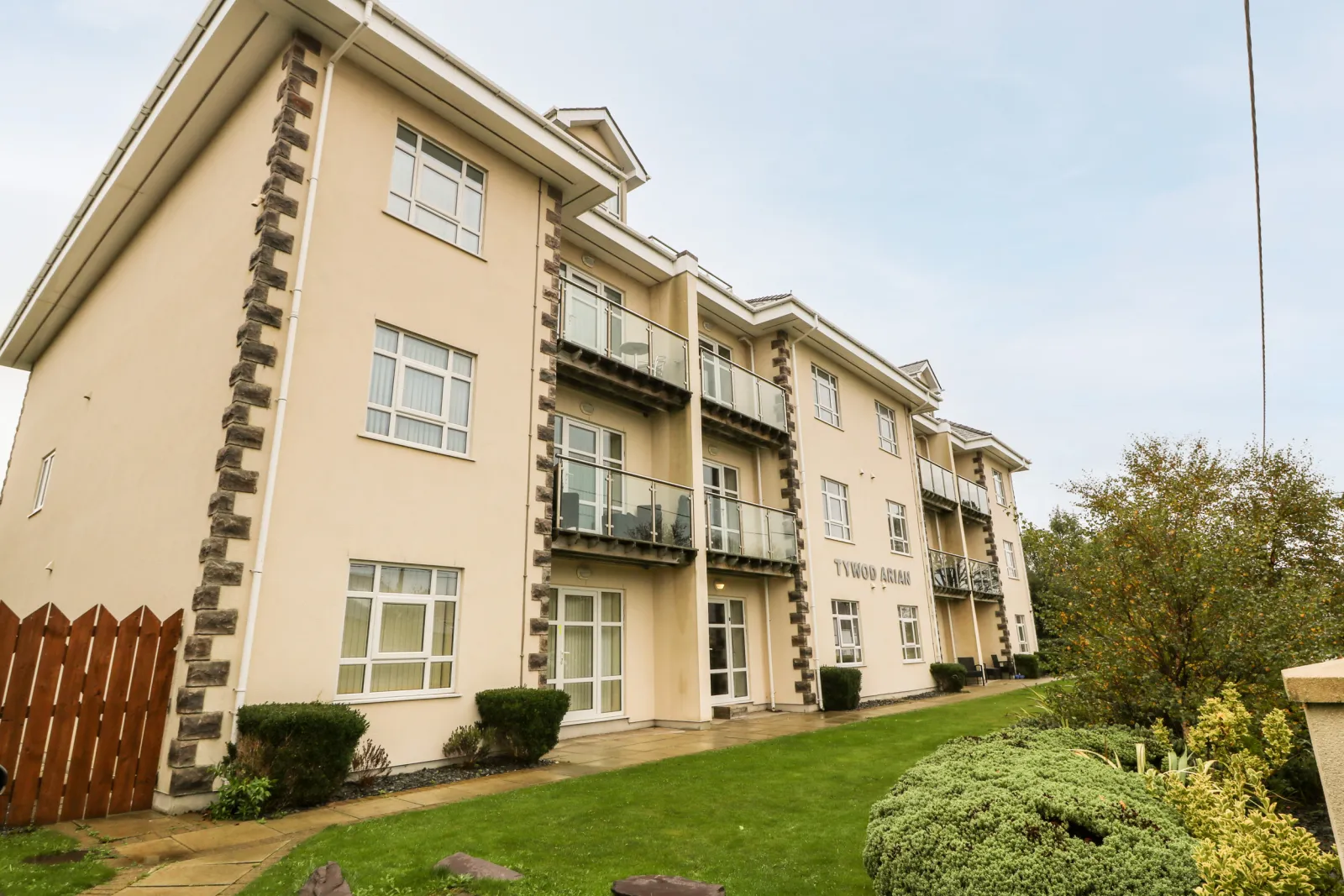 Property image 2 for SC927917