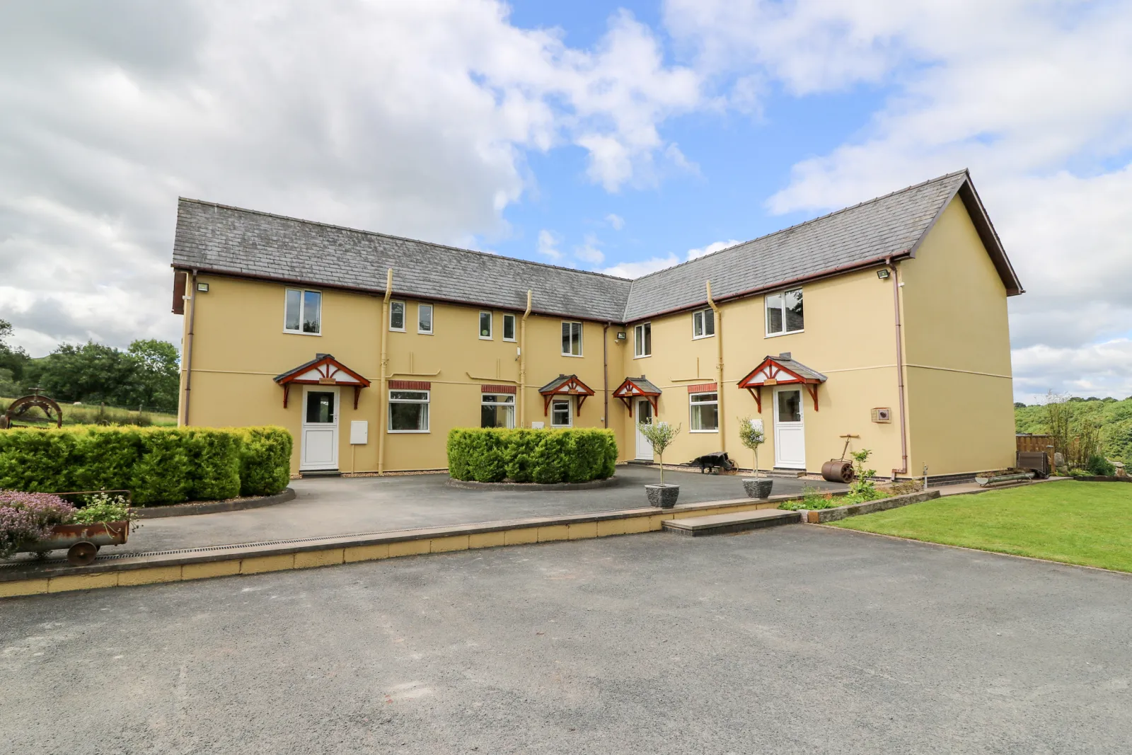 Property image 1 for SC932195