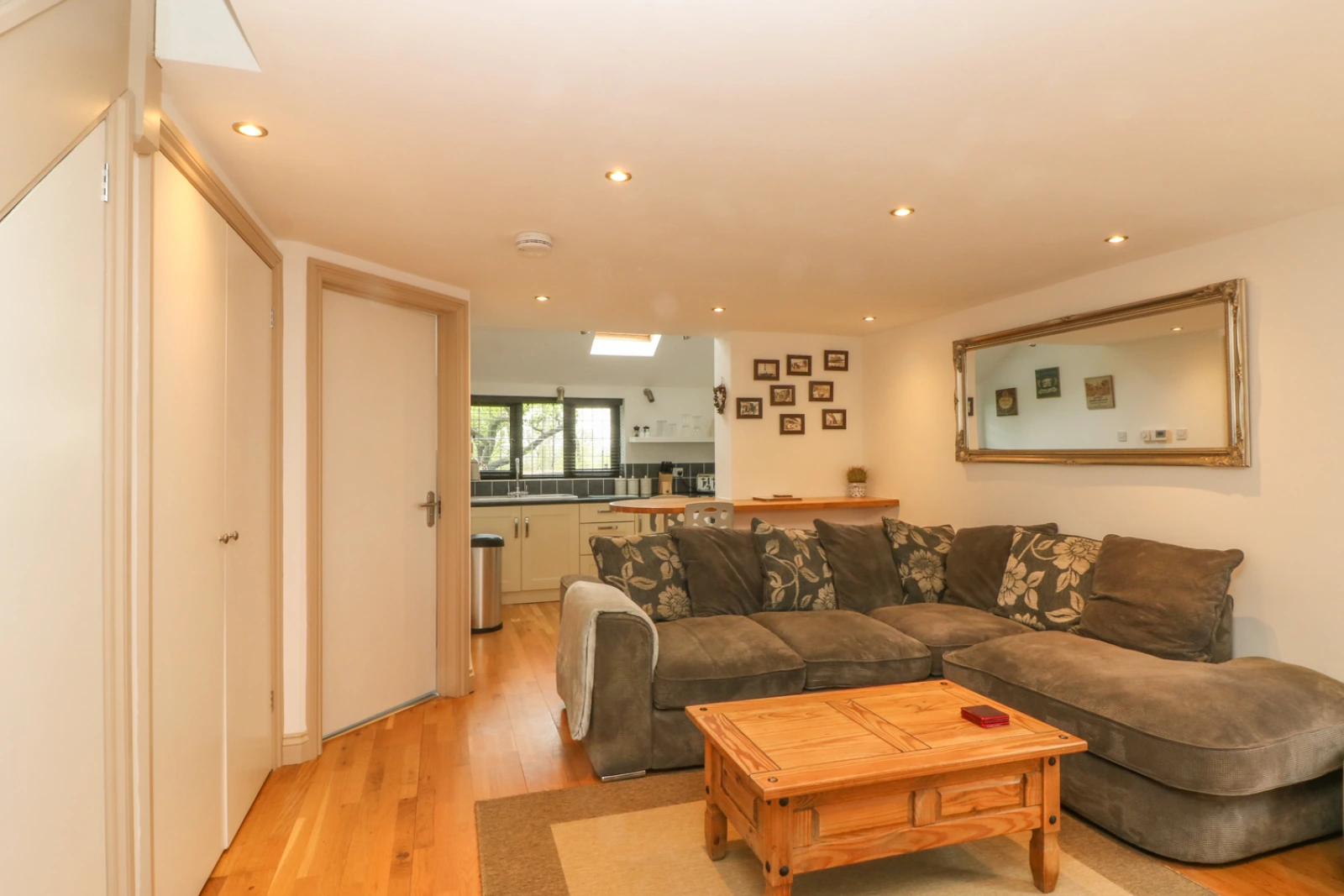 Property image 3 for SC932577
