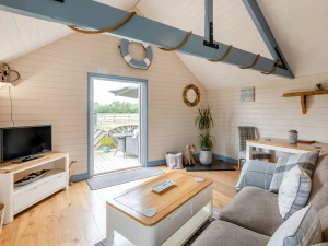 Property image 4 for SC933315