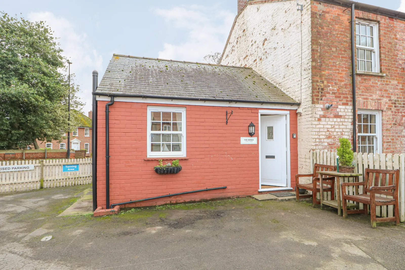 Property image 1 for SC937272