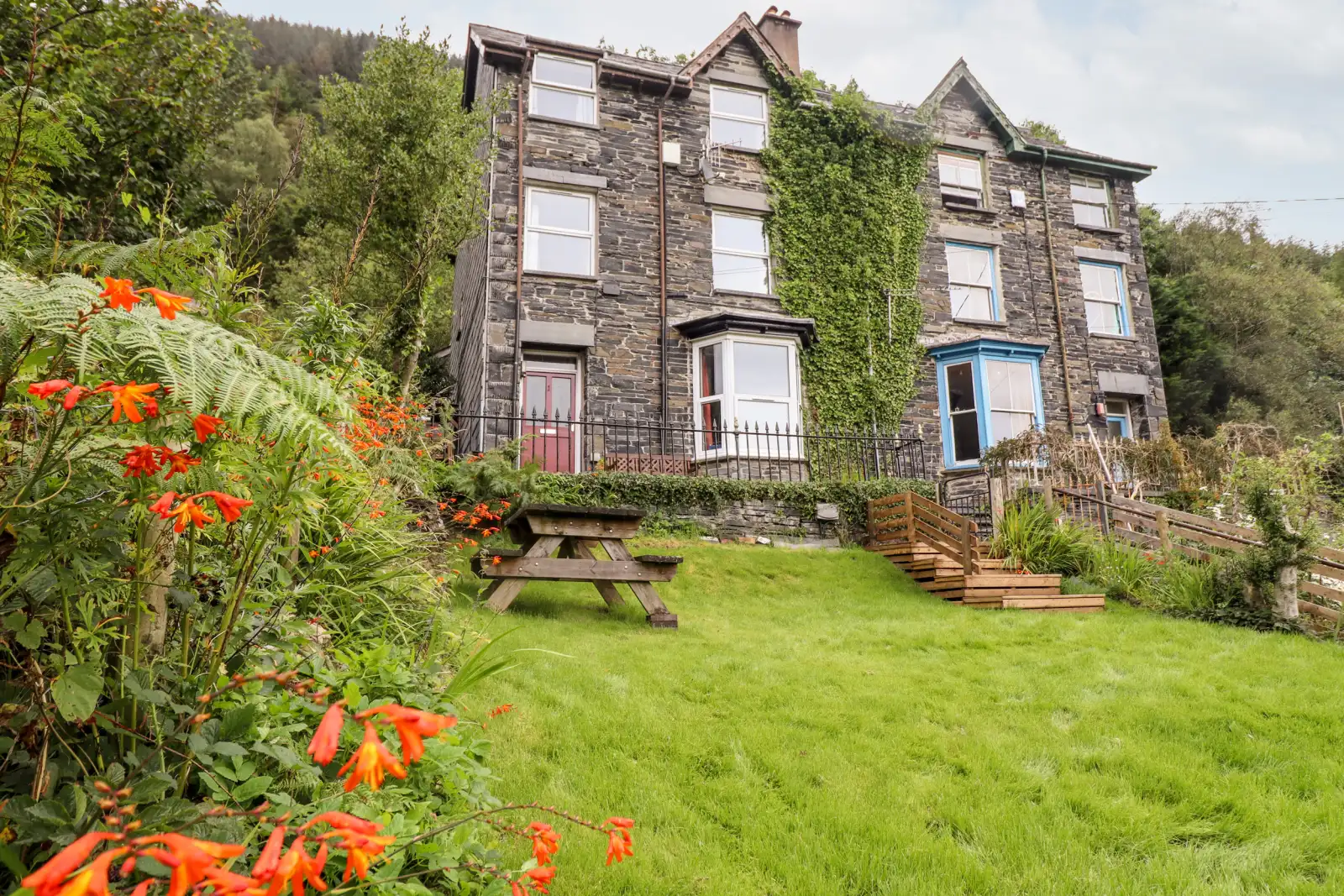 Property image 1 for SC937399