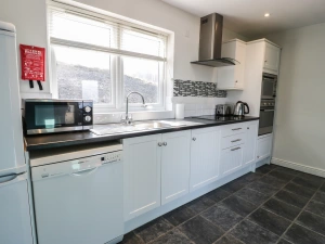 Property image 6 for SC938199