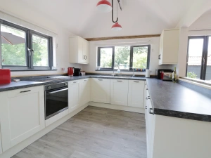 Property image 9 for SC938543