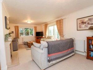 Property image 2 for SC940379
