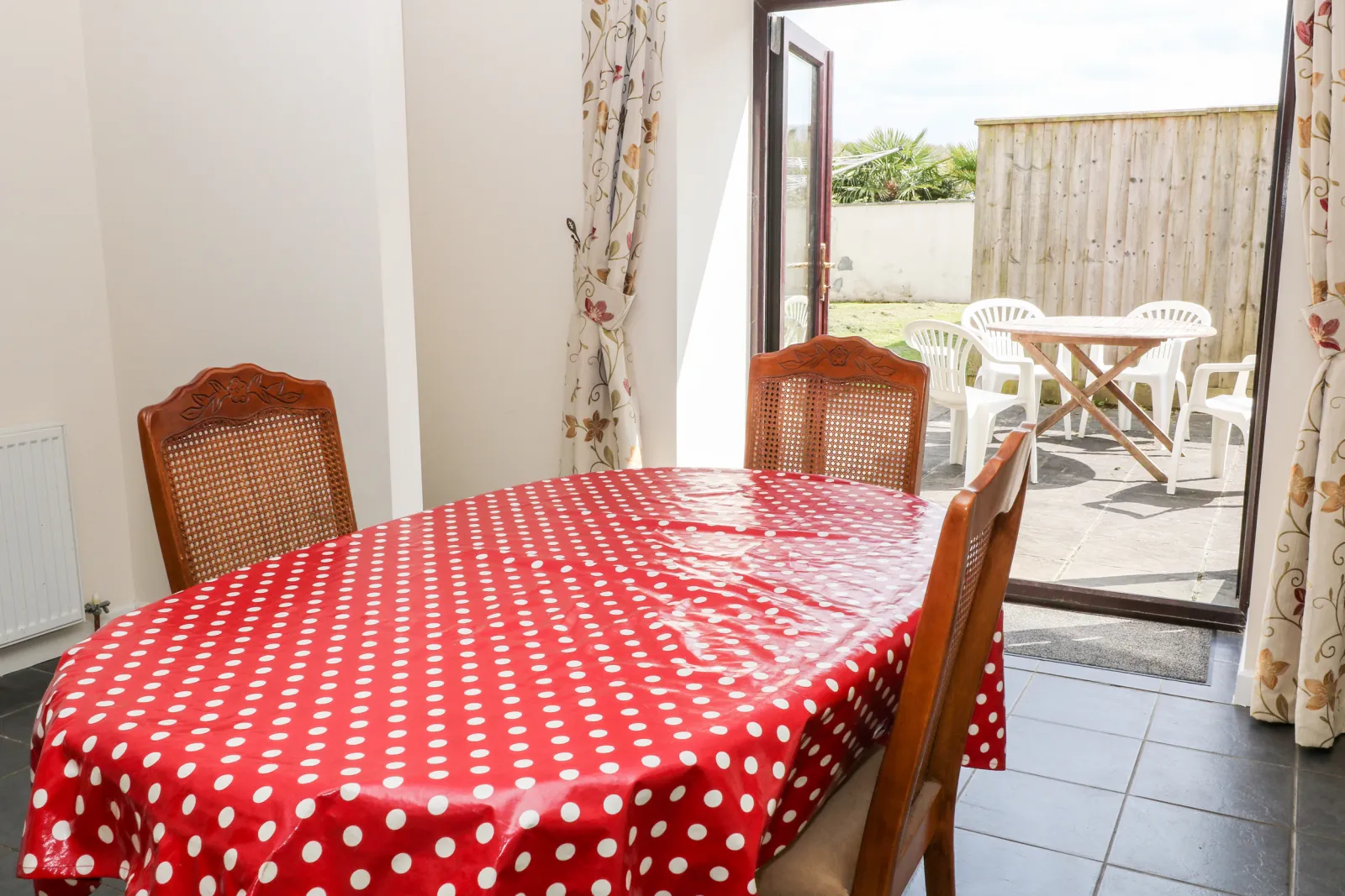 Property image 5 for SC941138