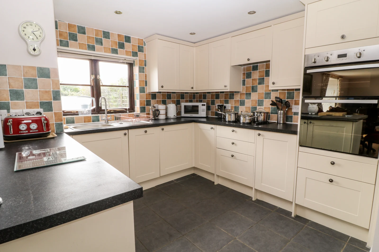 Property image 4 for SC941139